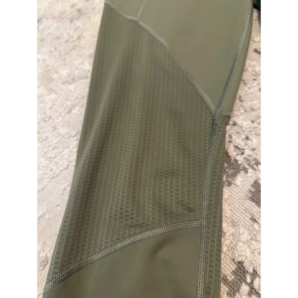 Athleta Mesh Contender Capri Leggings Olive Green Women's Size S Pockets Zippers